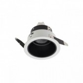 Įleidžiamas šviestuvas...