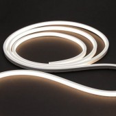 9,6W/m LED šviečiantis...