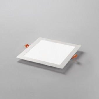 18W LED įleidžiamas...