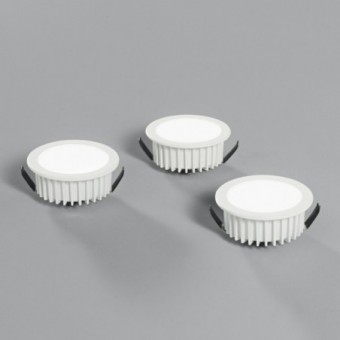 5,8W LED įleidžiamas...