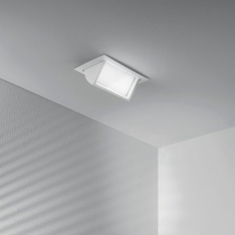 38W LED įleidžiamas...