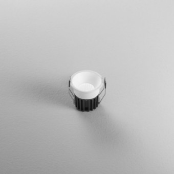 8W LED įleidžiamas...