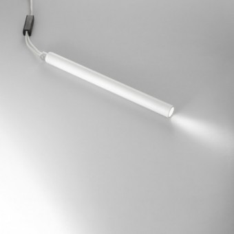 2,5W LED įleidžiamas...